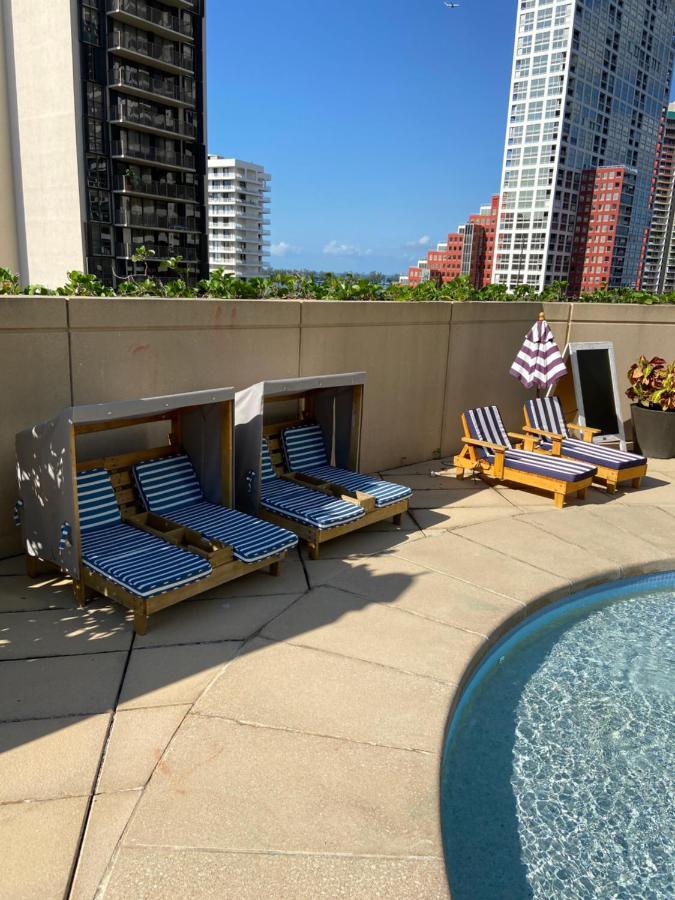 Four Seasons Hotel Miami - Luxury Private Residences Extérieur photo