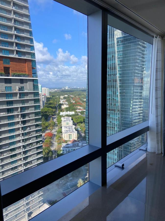 Four Seasons Hotel Miami - Luxury Private Residences Extérieur photo