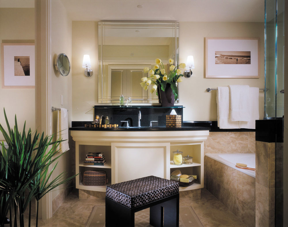 Four Seasons Hotel Miami - Luxury Private Residences Extérieur photo